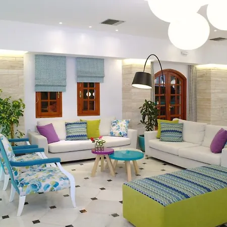 Hotel Cooeee Kyknos Malia (Crete)